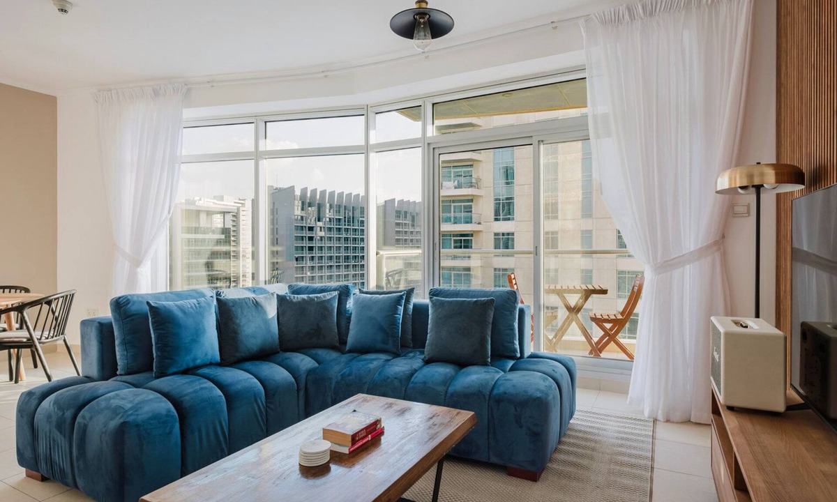 Downtown Dubai Apartment | Blueground | Downtown Dubai, pool, nr Burj Khalifa