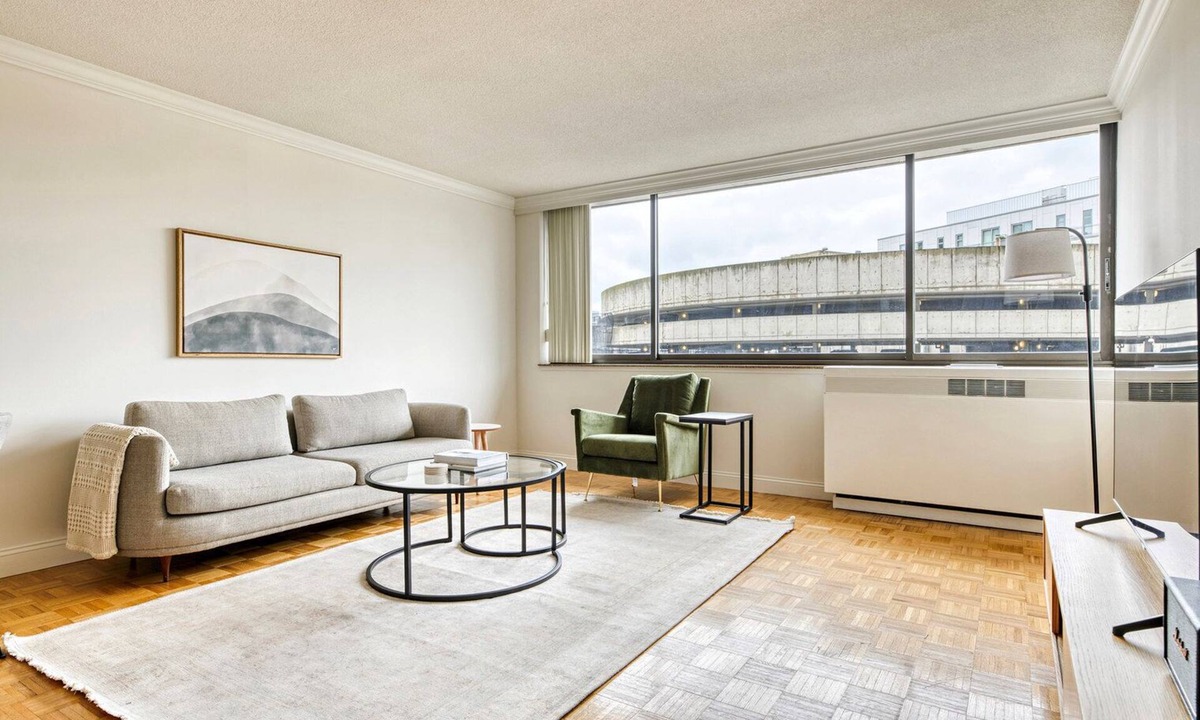 Fenway–Kenmore Apartment | Blueground | Fenway–Kenmore, fitness, nr Fenway Park