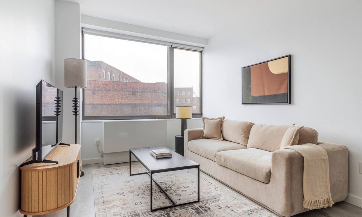 Firms Apartment | Blueground | Greenpoint, pool, nr East River