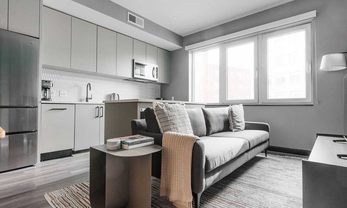 Downtown Washington D.C. Apartment | Blueground | Logan Circle, gym & w/d, nr metro