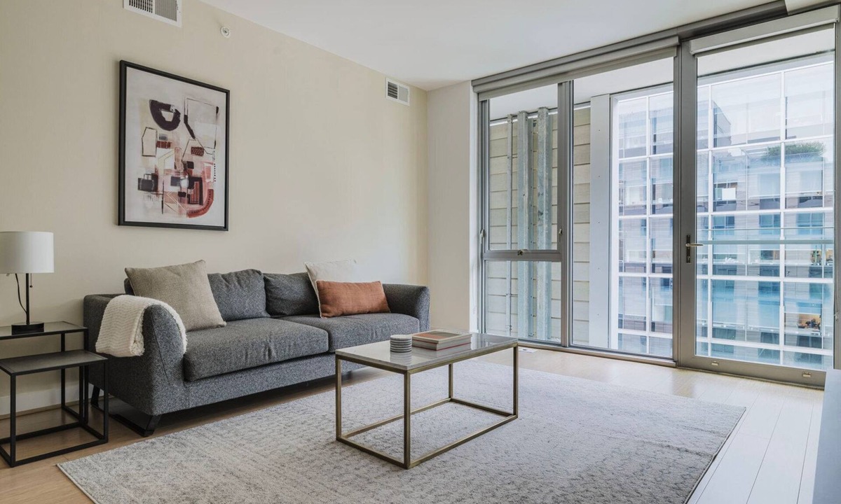 Downtown Washington D.C. Apartment | Blueground | Northwest Washington, pool, nr National Mall