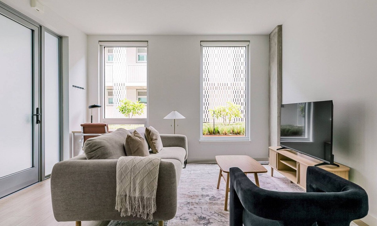 Potrero Hill Apartment | Blueground | Potrero Hill, rooftop, nr Mission Bay