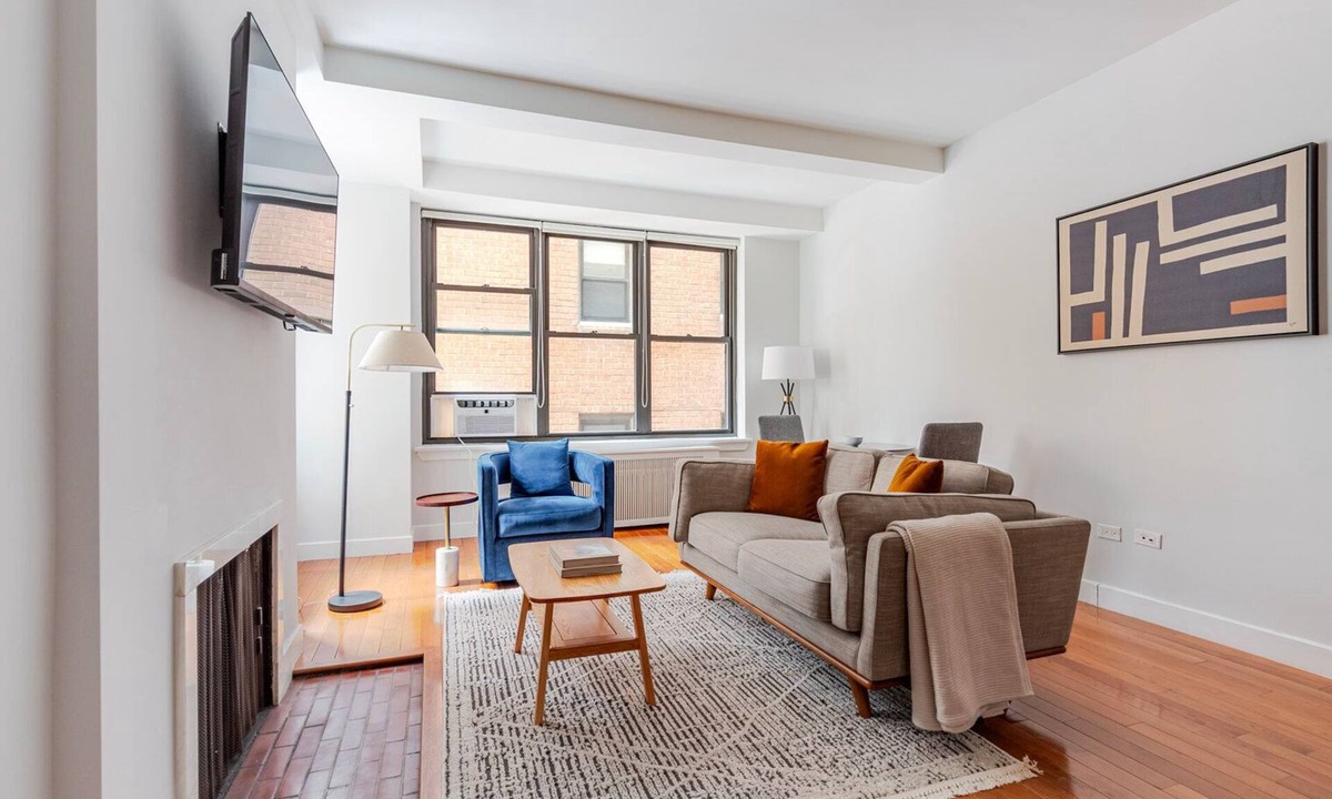 Sutton Place Apartment | Blueground | Sutton Place, fitness center, nr UN