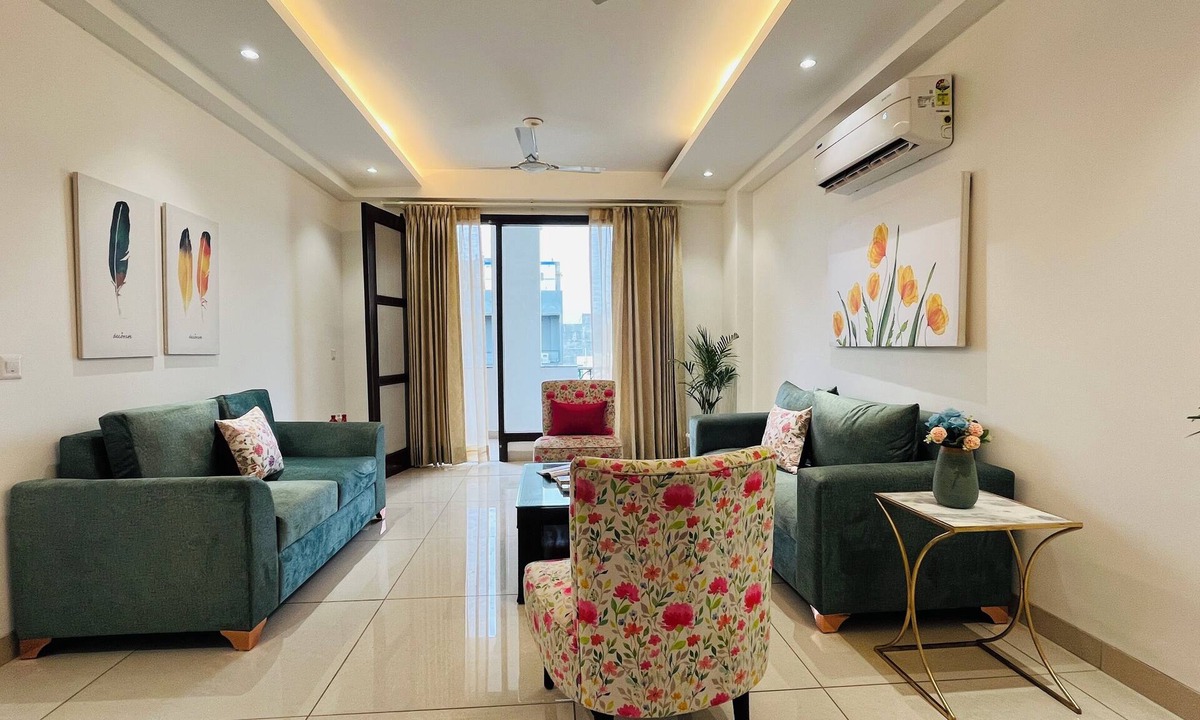 Gurugram Apartment | BluO 3BHK Golf Course Road Balcony Lift