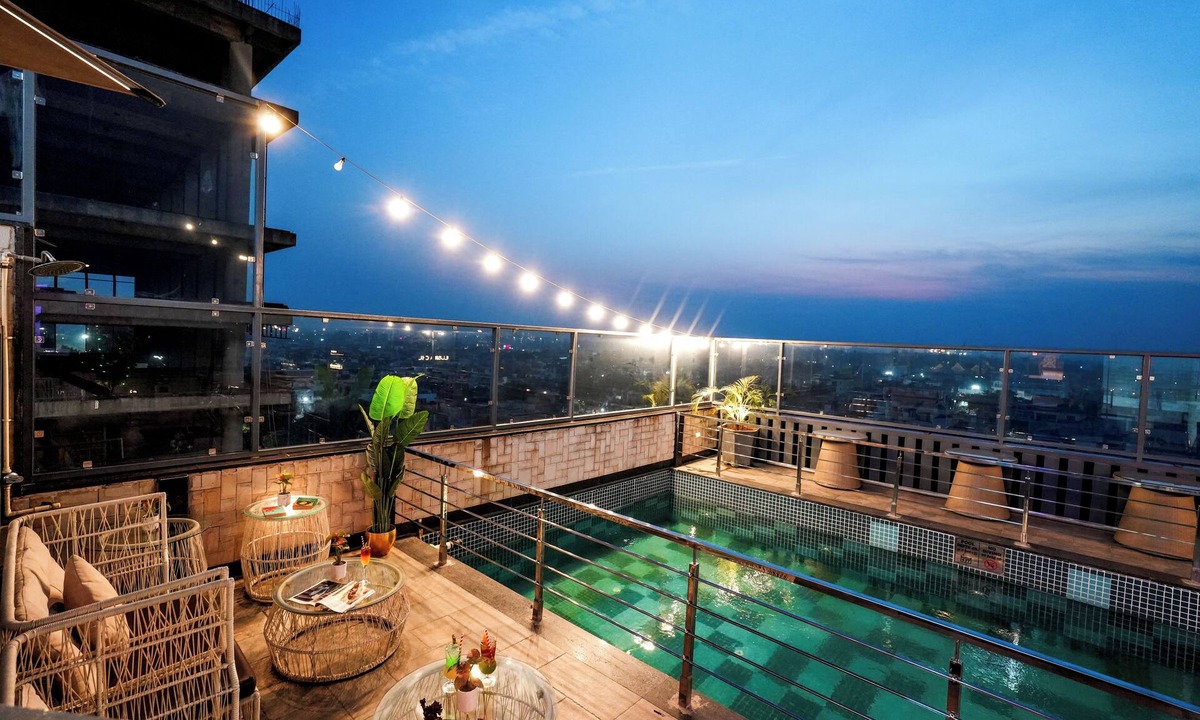 Ranjit Avenue Hotel | BluSalzz Residence Amritsar