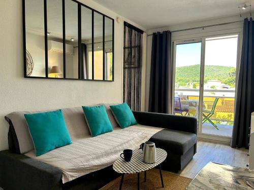 La Faviere Apartment | BO570-T62 Studio cabine 4 couchages BORMES LES MIMOSAS