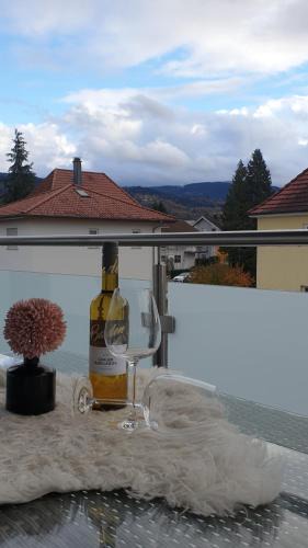 Buhl Apartment | Boardingappartement Windeckblick, ruhige, zentrale Lage mit großem Südbalkon