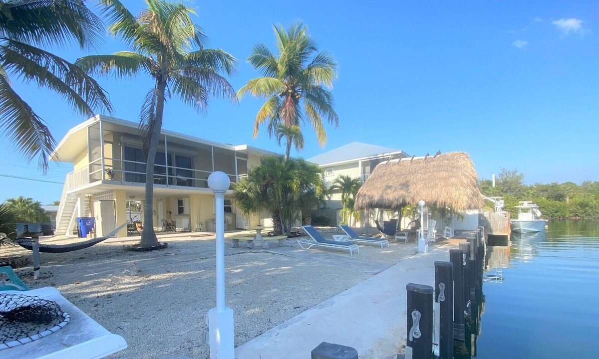 Venetian Shores House | Boat, Fish, Swim from Your Own 70' Dock!