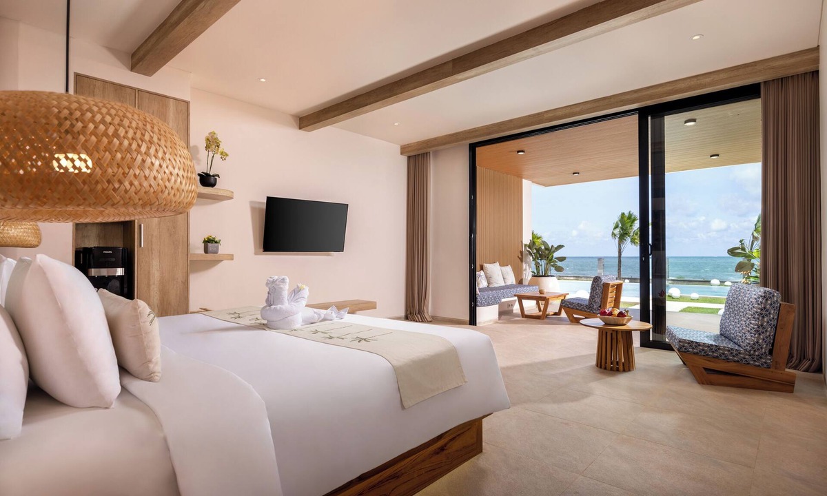 Kubutambahan Apartment | Bohemian Beachfront Apartments