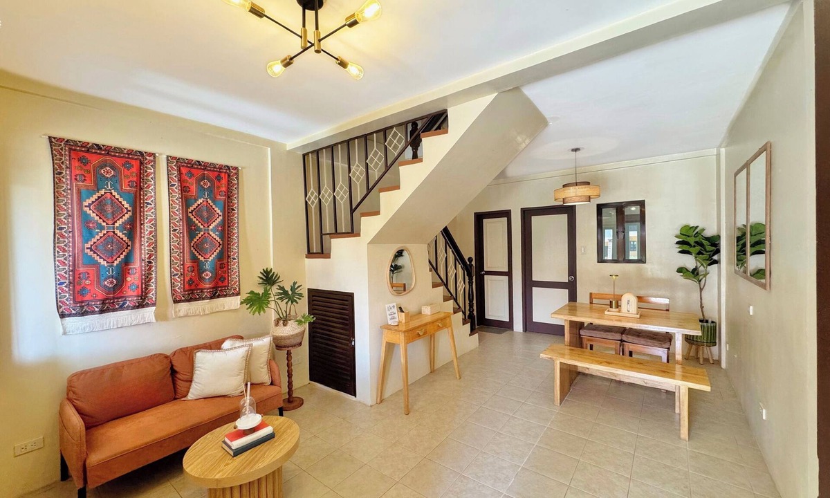 Puerto Princesa City Centre House | Boho Chic 2-bedroom House in Puerto Princesa with Pool Access and Workspace