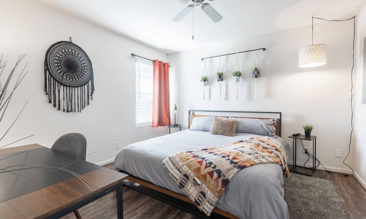 Prairie Village Apartment | Boho Chic in Overland Park Free Parking Fast Wifi Dedicated Workspace