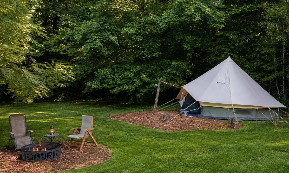 Cosby RV Rental | Boho Off-grid Glamping at Honeysuckle Springs