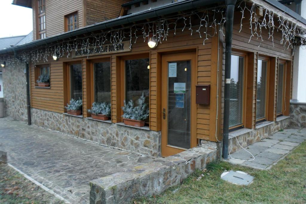 Hocko Pohorje Apartment | Bolfenk B6