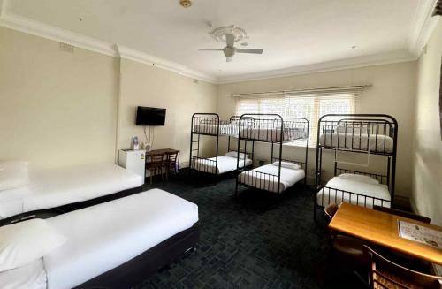 Bomaderry Hotel | Bomaderry Hotel
