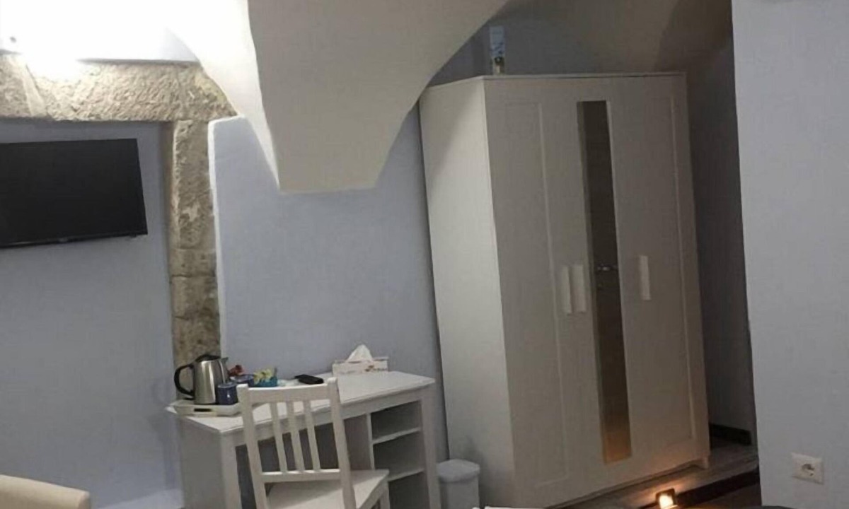 Bosa Historic Centre Bed & Breakfast | Bomarosa Rooms