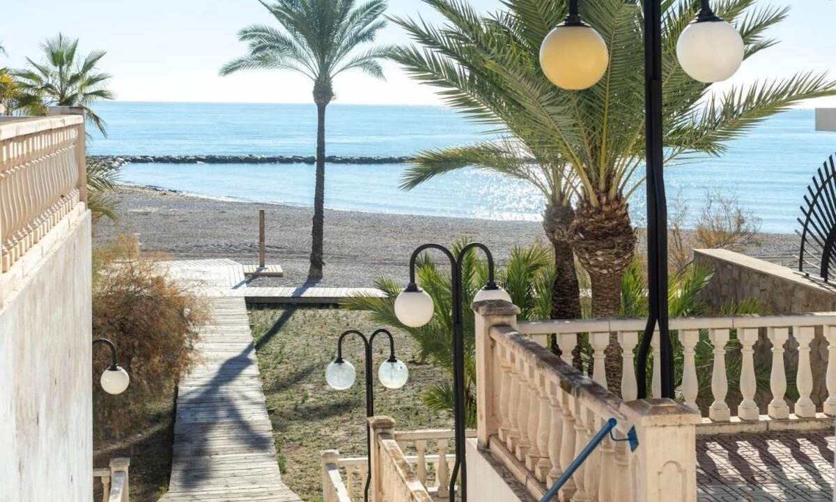 Benicassim Apartment | Bonito apartamento en la playa