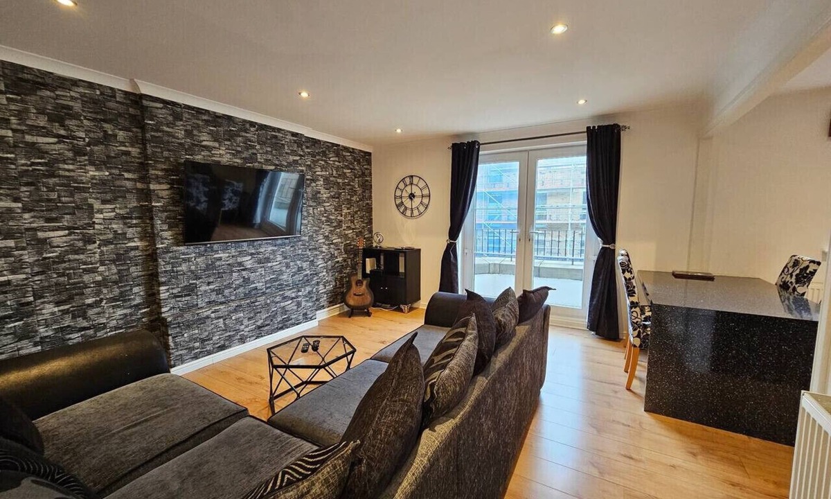 Leith Apartment | Bonnington Abode