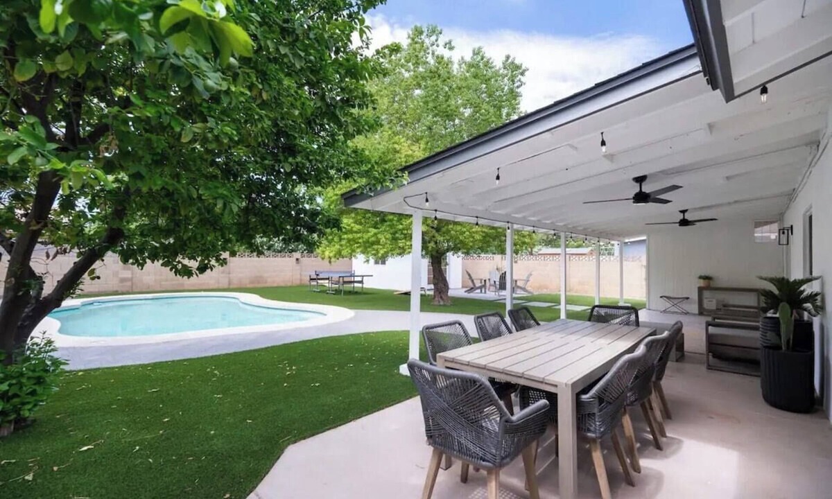 Alhambra House | BONUS Room! HTD Pool Backyard Oasis/Patio GCU