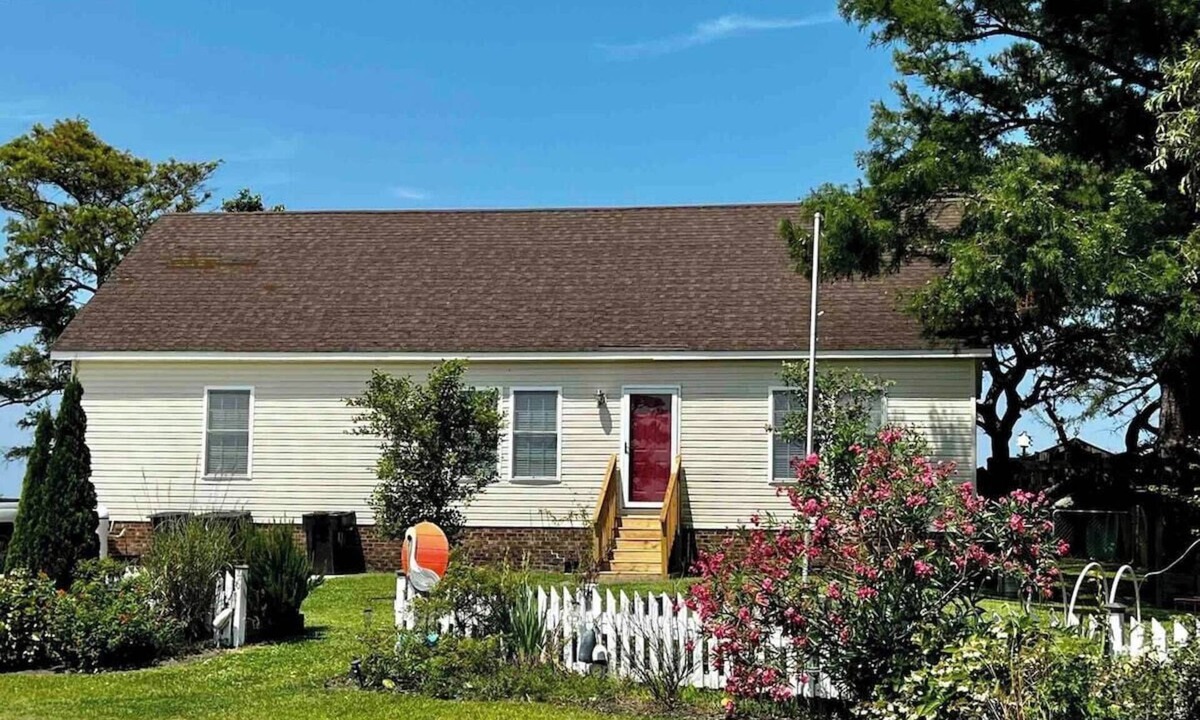 Manns Harbor House | Boondocks Paradise | Waterfront