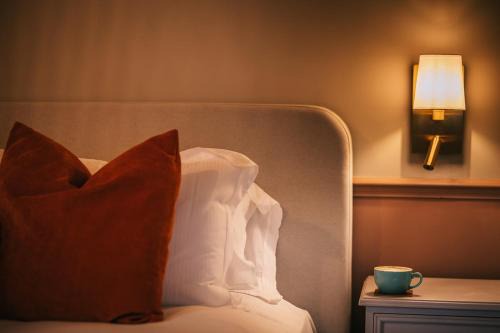 Orston Bed & Breakfast | Boot & Shoe