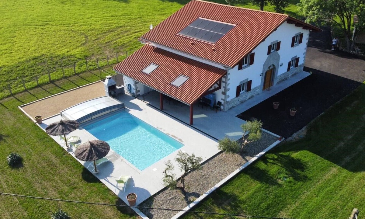 Juxue House | BORDAZARRIA - JUXUE - Gîte