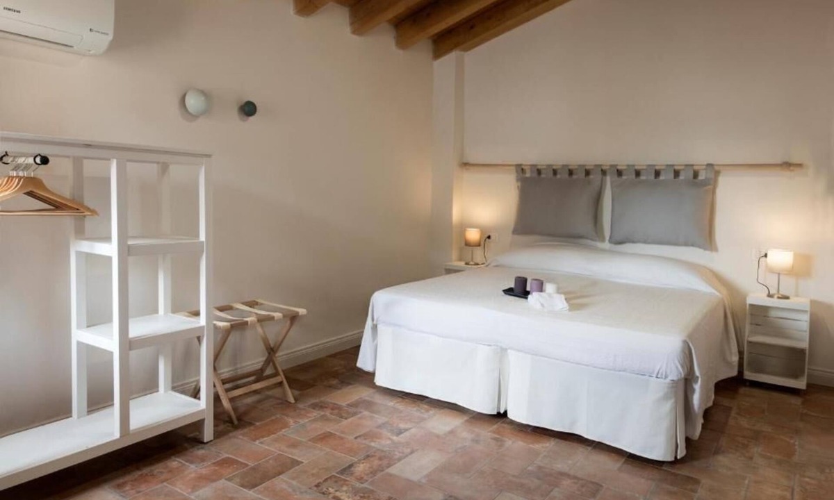 Bibbiano Bed & Breakfast | Borgodieci Camere e Colazione