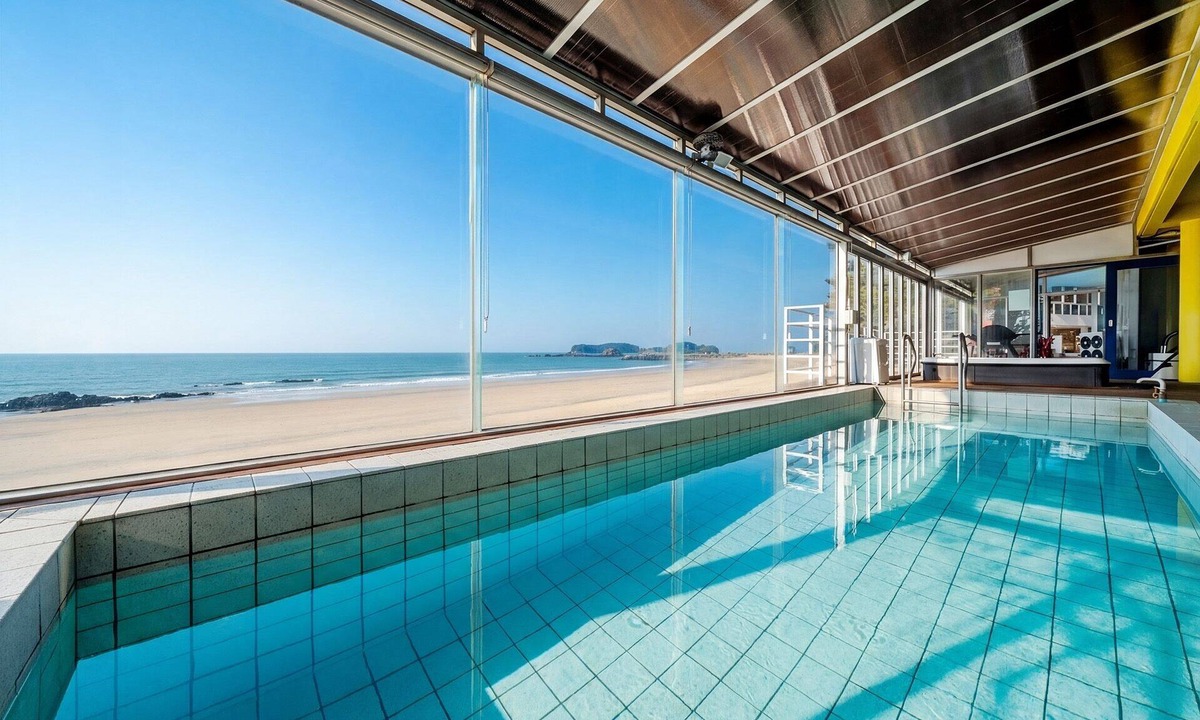 Holmoe House | Boryeong Lavar Pool Villa