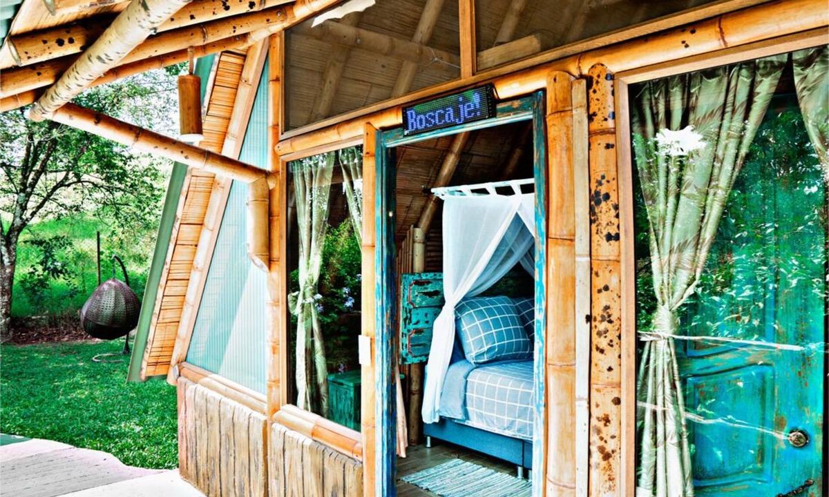 Tena Hotel | Boscaje SolarPunk Habitat