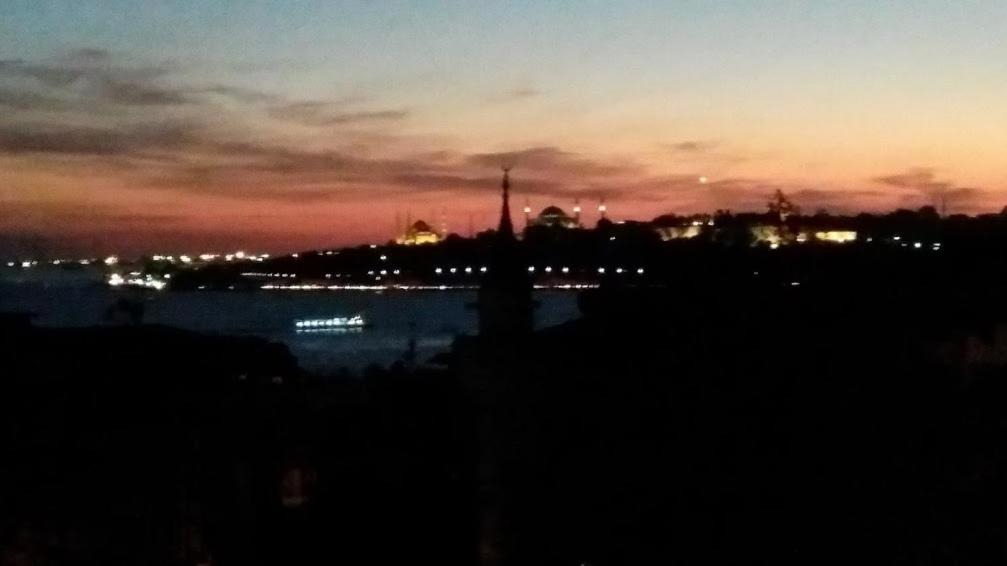 Uskudar Apartment | BOSPHORUS AND HISTORY
