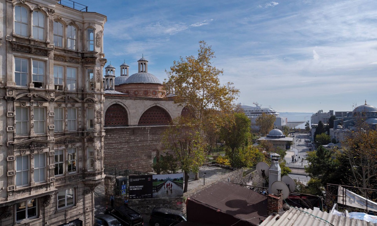 Tophane Apartment | Bosphorus View 1BR - Modern Design - Central Apartments