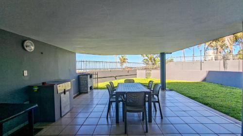 Margate Beach Apartment | Boulevard 12