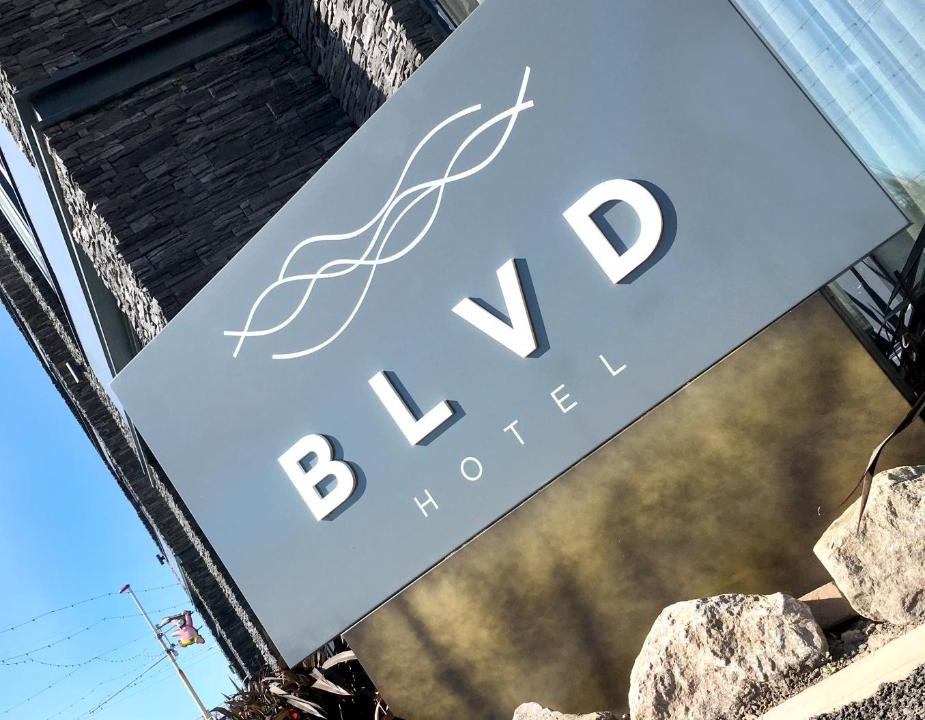 South Shore Hotel | Boulevard Hotel