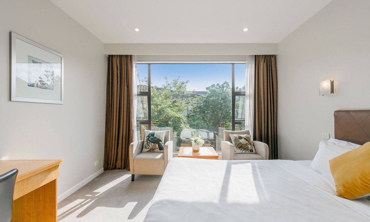 Epsom Hotel | Boulevard Hotel