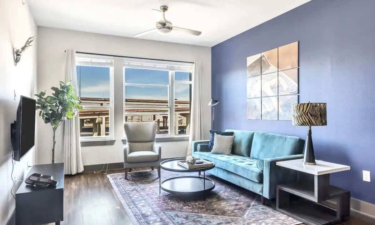 Collin County Apartment | Boulevard Stays Dashing 1BR Suite Pool, Parking Gym I