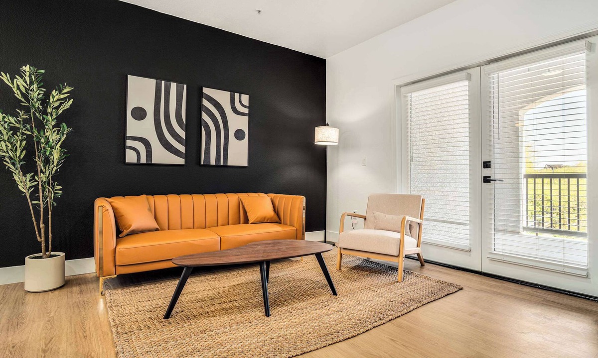 Glendale Sports and Entertainment District Apartment | Boulevard Stays Luxe 2BR by the Stadium Pool, Parking, Gym 05