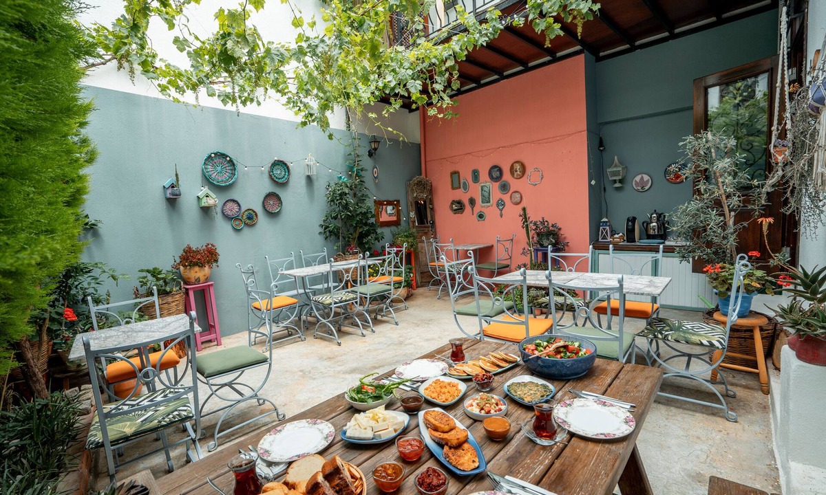 Ayvalik City Center Hotel | Bouti Ayvalık