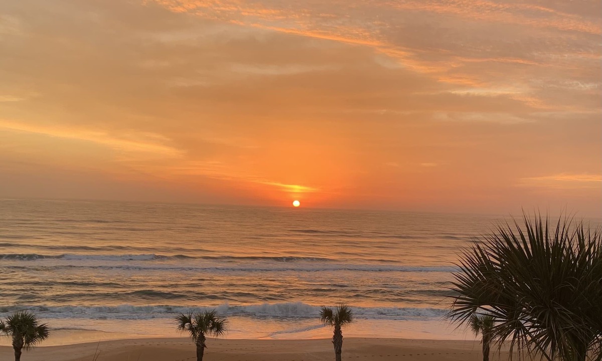 Ormond-by-the-Sea Condo | BOUTIQUE OCEANFRONT PENTHOUSE CHARM- WITH EXPANSIVE PRIVATE TERRACE