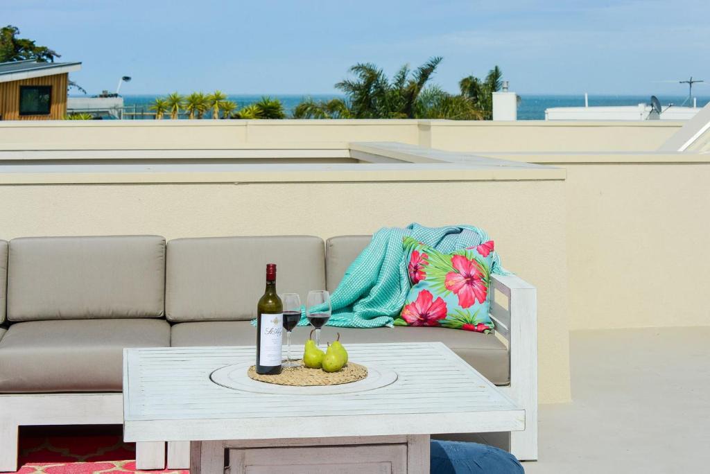Hampton Apartment | Boutique Stays - Hampton Lookout