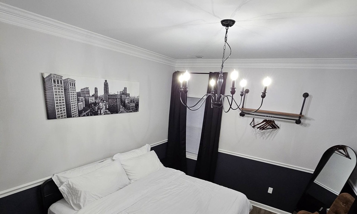Holly Apartment | Boxcar Bunker - Downtown living at its finest