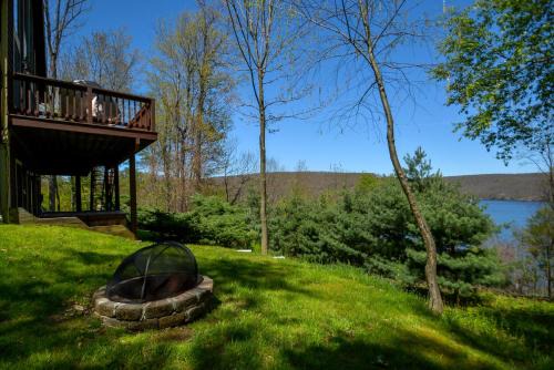 Mountainside House | Boxer Overlook