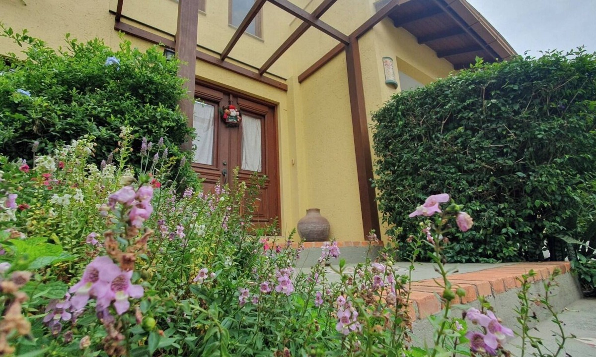 Campeche House | Cozy house with Jacuzzi in a gated community, Praia do Campeche, Floripa, SC