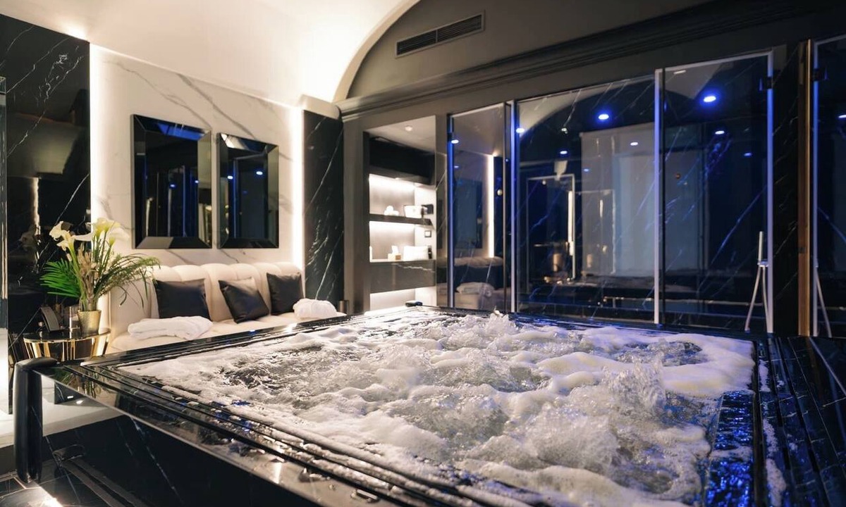 Bari City Centre Hotel | Bra Hotel Bari