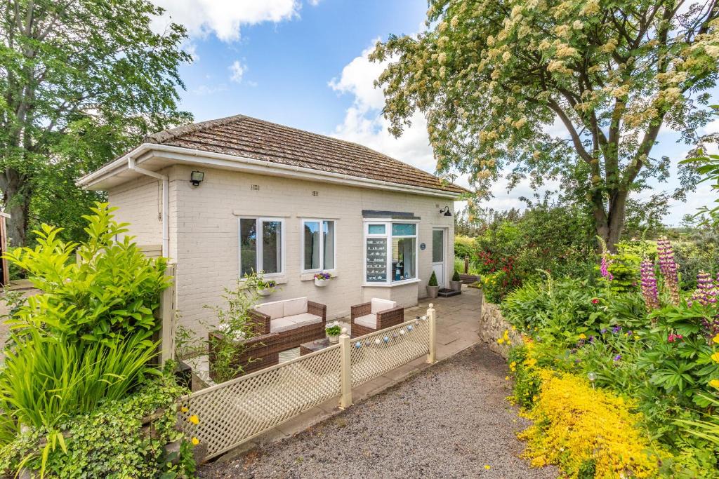 Woodhorn House | Bracken Barn Cottage