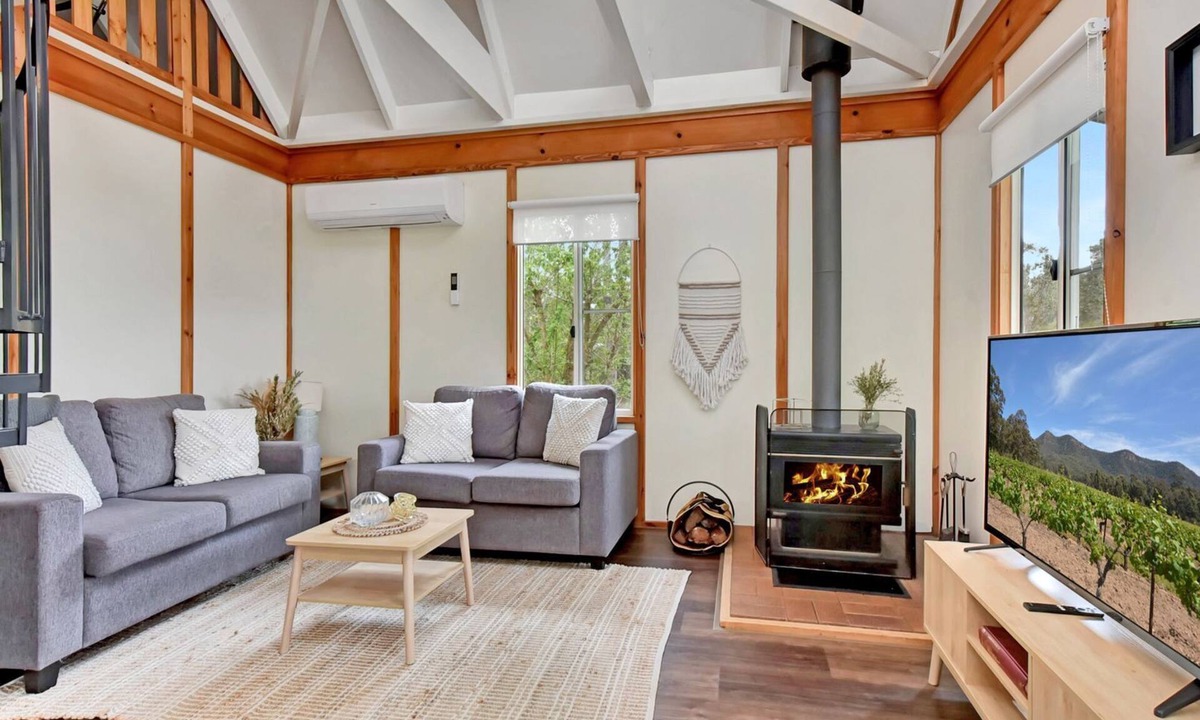 Rothbury Cottage | Bracken Ridge Vineyard - The Chetwynd - Villa 4