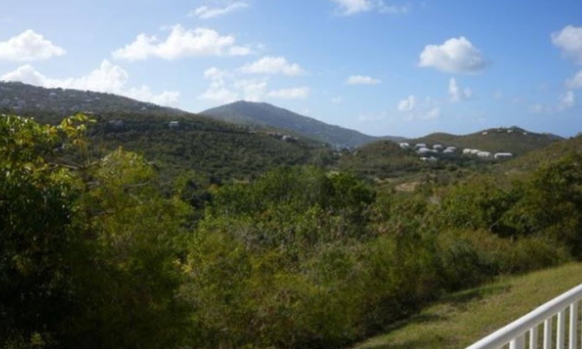 Estate Lovenlund Condo | Brad's Hideaway
