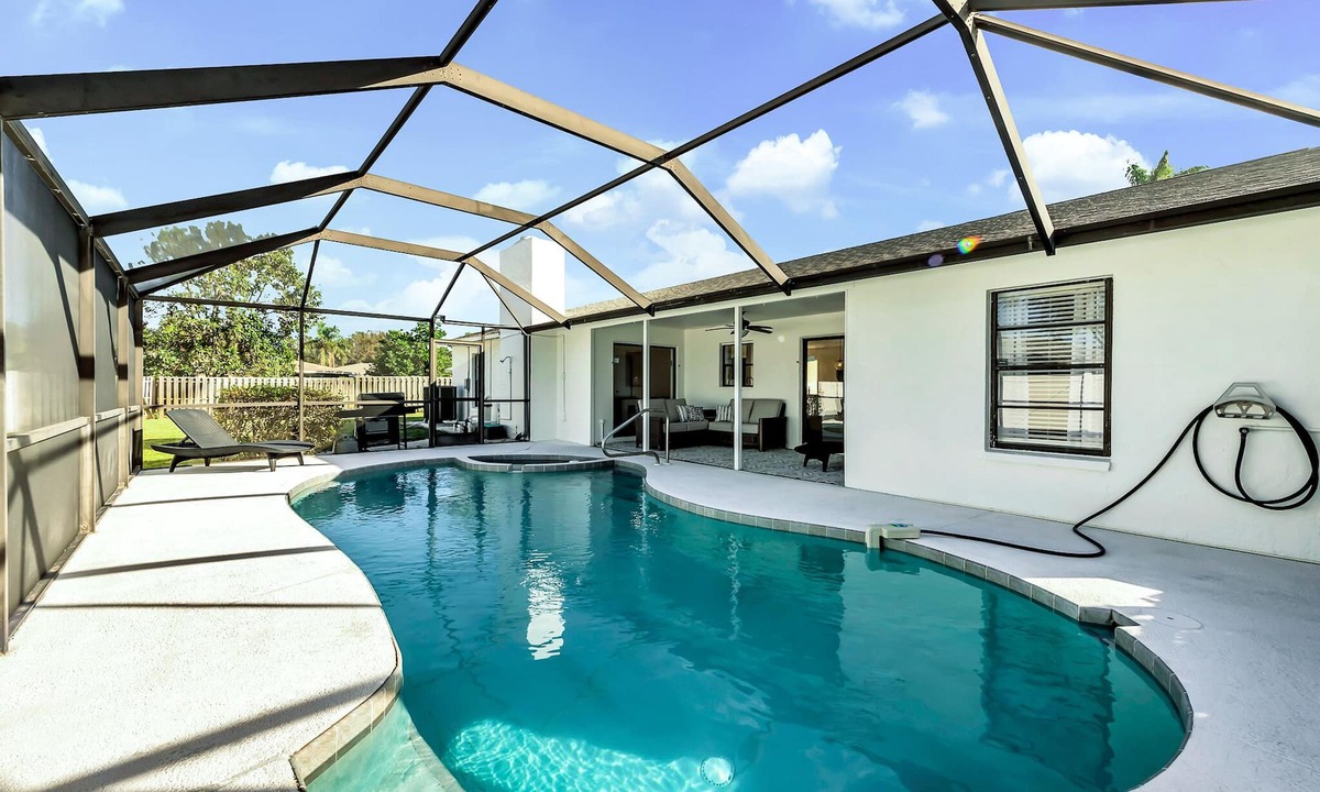 West Bradenton House | Bradenton Pool Home with Game Room and Huge Backyard!