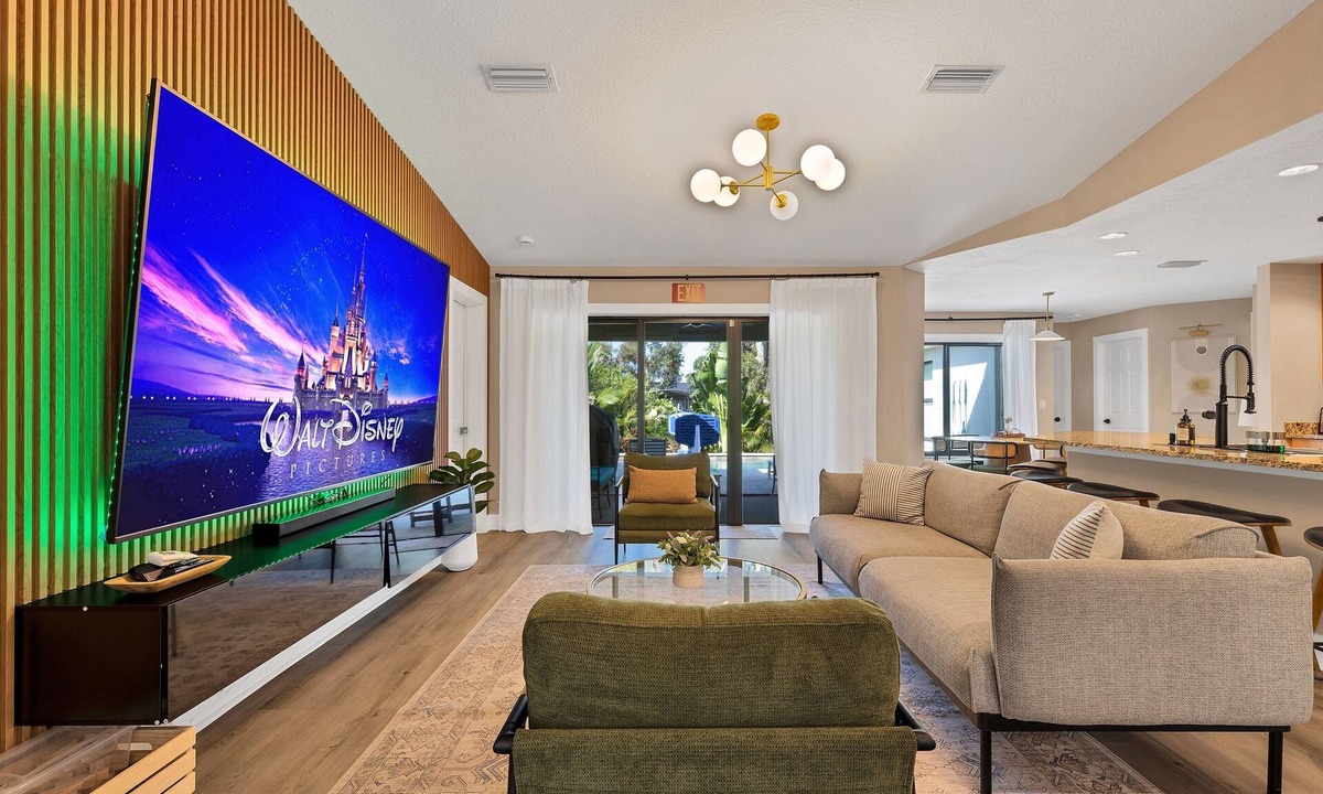 Bradenton House | Bradenton Summer Escape | Pool, Dock & Hot Tub