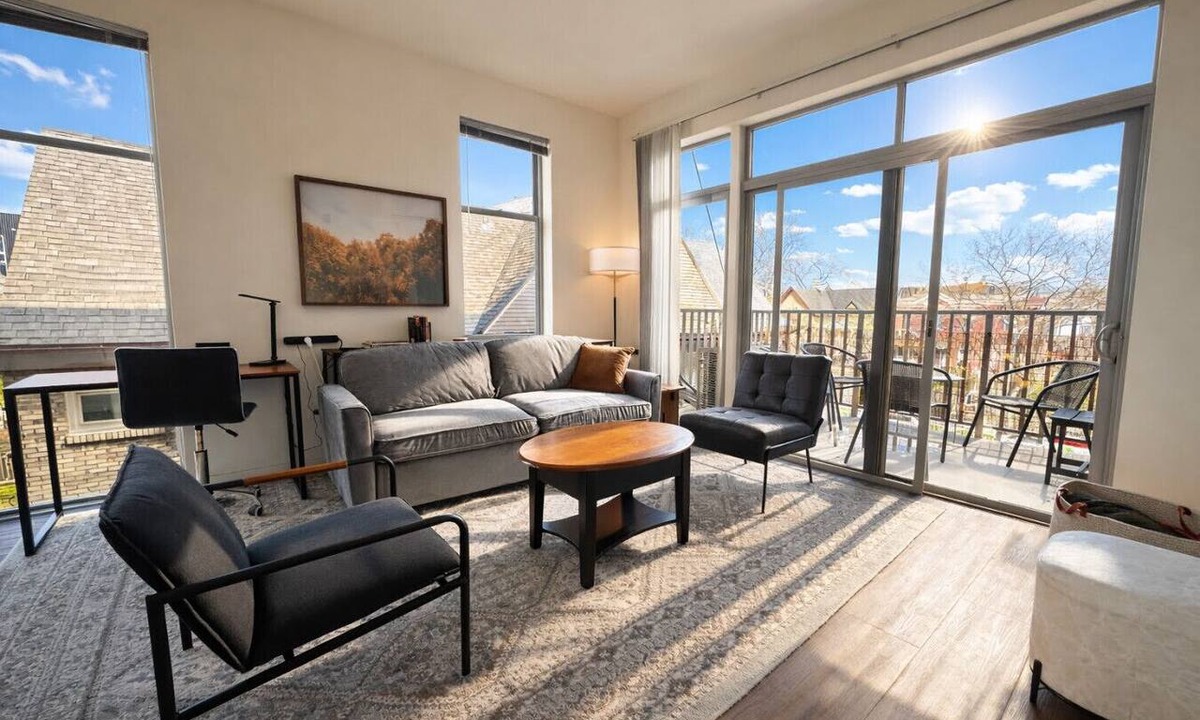 Lower East Side Apartment | Brady St Oasis - Walkable & Quiet Neighborhood + Private Balcony | Sleeps 5
