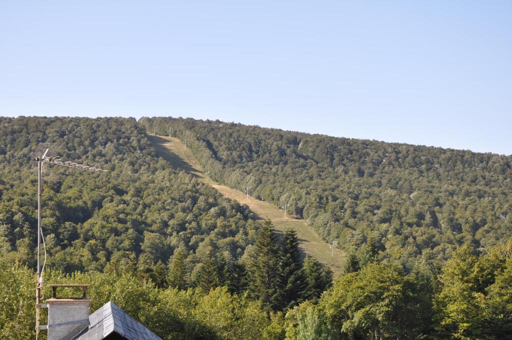 Prades-d'Aubrac House | Brameloup