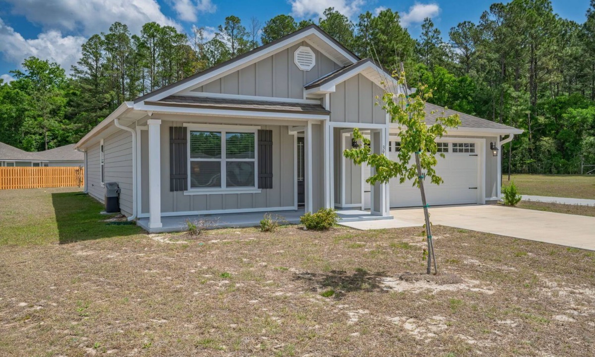 Crawfordville House | Brand New 4BR House w/Patio | Centrally Located!